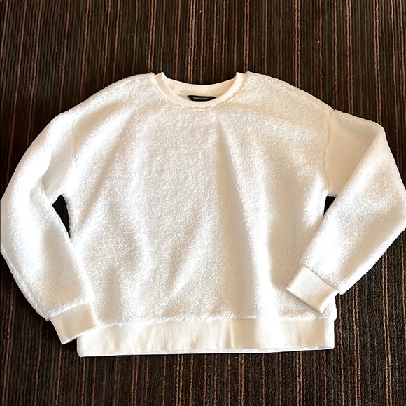 Banana Republic Factory Sherpa Sweatshirt - Picture 4 of 5
